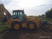 Komatsu WB93S