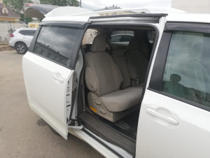 Toyota Sienna  в Твери