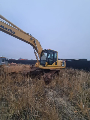 Komatsu PC220-8  в Воронеже