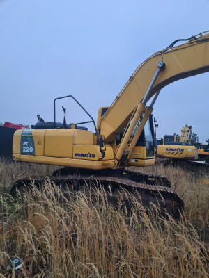 Komatsu PC220-8  в Воронеже