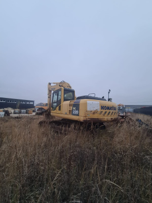 Komatsu PC220-8  в Воронеже