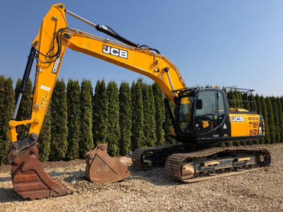 JCB JS 220 LC