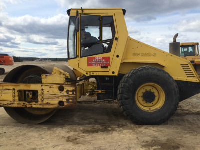  BOMAG BW211D-3 каток дорожный