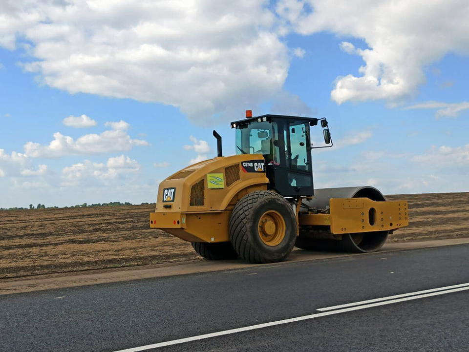 Caterpillar CS74B