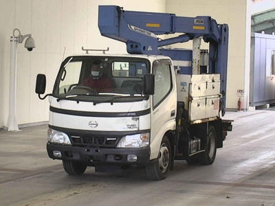 Hino Dutro 2005