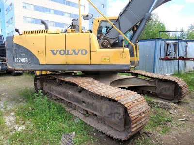  Экскаватор Volvo EC240 BLC Prime  2012 года