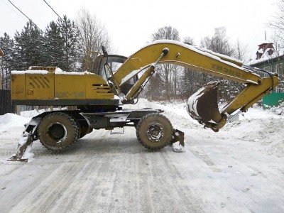  Экскаватор  ТВЭКС ЕК 18-20  2006 года