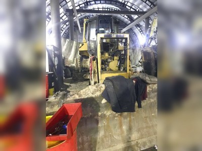  Бульдозер Caterpillar D6N LGP  1999 года