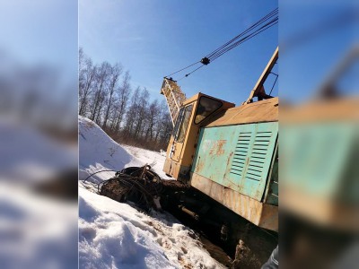  Кран стреловой МКГ-25  1991 года