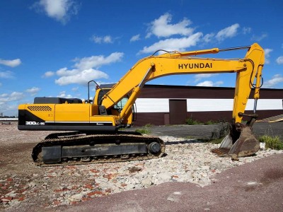 HYUNDAI R 300 2012