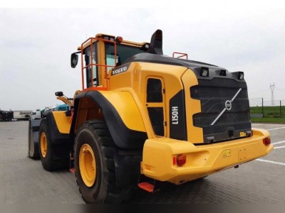  VOLVO 150 2019