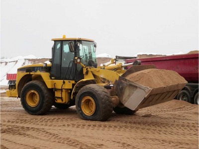 Погрузчик фронтальный Caterpillar 950 GII 2005 года