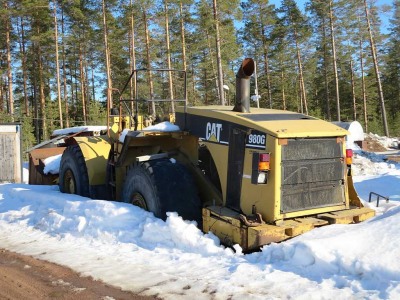 Погрузчик фронтальный Caterpillar 980 G 1998 года