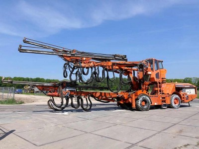 TAMROCK T12 2006 года
