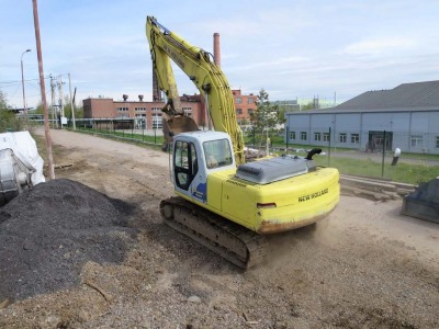 Экскаватор KOBELCO 250 2006 года