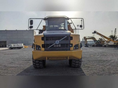  Самосвал  Думпер VOLVO A40 F  2015 года