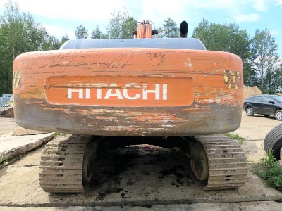 Экскаватор Hitachi EX-220-5 2001 года