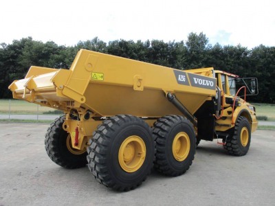  Думпер VOLVO 25 2022