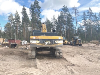 Экскаватор JCB 330 2006 года