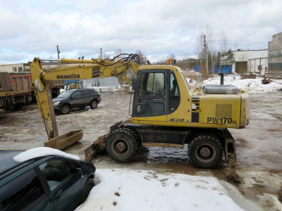  Колесник KOMATSU 170  2001 года