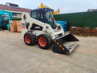 Минипогрузчик BOBCAT S300 2021
