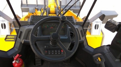  Погрузчик фронтальный  CLG835Н  2024 года