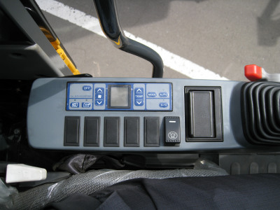  Экскаватор CLG 920E  2023 года