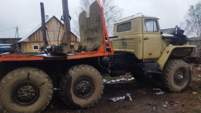 Урал 4320  2001 года