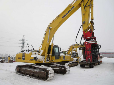 KOMATSU PC 300 LC – 8 2013 года