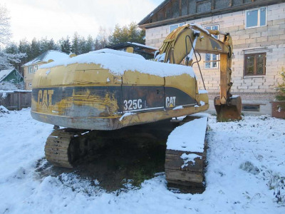 Экскаватор Caterpillar 325 2003 года