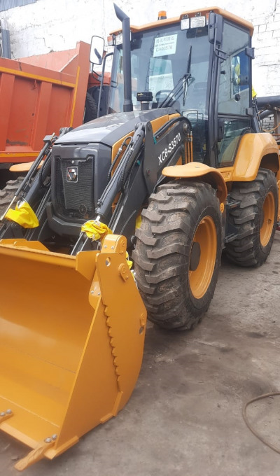  Экскаватор-погрузчик XCMG XC8 S3570 - это спецтехника 4х4  2024 года