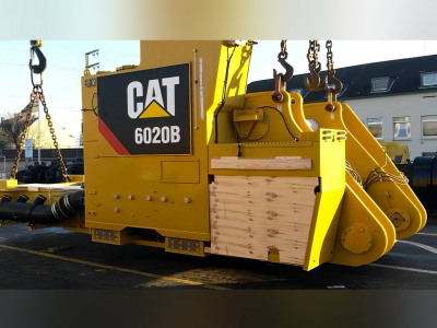  Экскаватор Caterpillar CAT 6020  