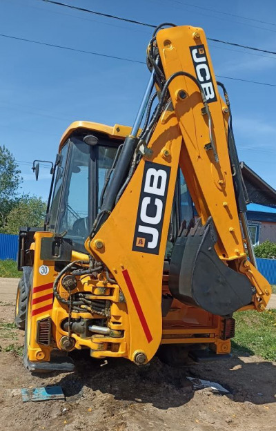  Экскаватор-погрузчик JCB 3CX  2018 года