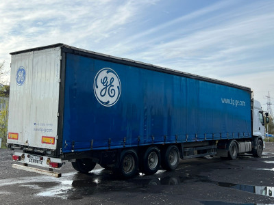 Schmitz Cargobull S01 2006