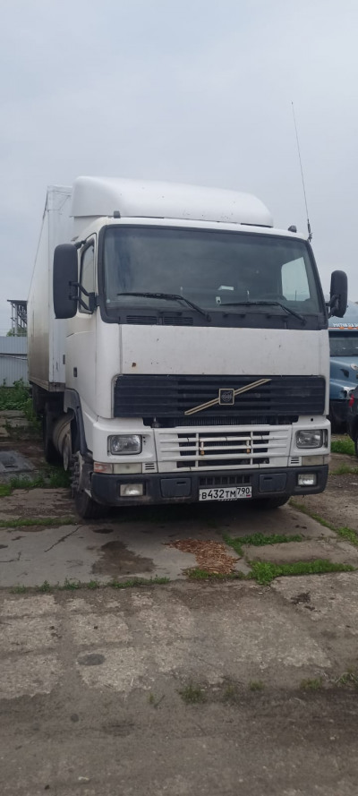 Volvo FH 12  1999 года, 4х2, 420 л.с.