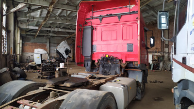 IVECO Stralis 2002 года, 4х2, 430 л.с.
