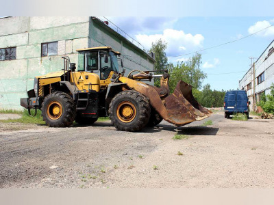 Погрузчик фронтальный SDLG 956L