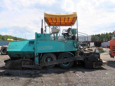  Асфальтоукладчик  Vogele Super 1800  
