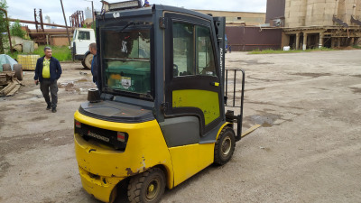 Погрузчик Daewoo Jungheinrich DFG 320 2015 года
