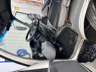 Hino 300  2014 года, 5000 т
