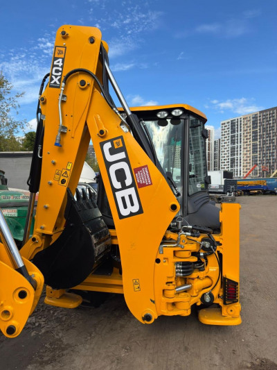  Экскаватор-погрузчик JCB 4CX  2025 года