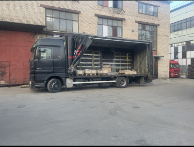 Mercedes Актрос 1832 2004 года, 10000 т