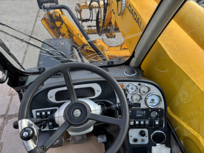 Погрузчик фронтальный JCB loadall 540-140  2007 года