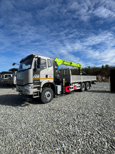 ZOOMLION (зумлион) ZLT2000V4 2025