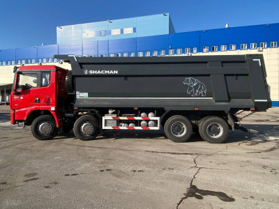 SHACMAN SX33186V366  2024 года