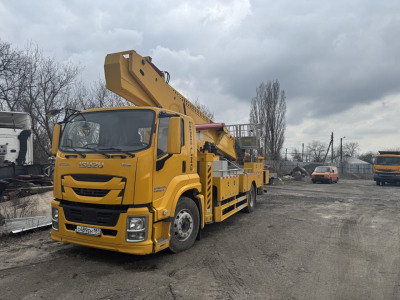 Isuzu Giga 2024