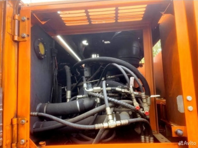Экскаватор UMG E185W 2022 года