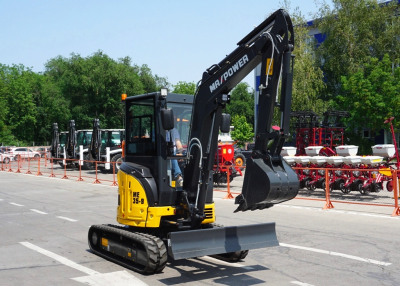  Мини-экскаватор MaxPower ME35.9  2025 года