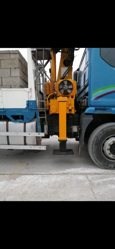 Daewoo Ultra  2003 года, 22050 т