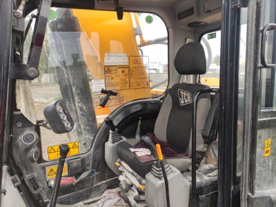  Экскаватор JCB JS 205 NLC  2018 года